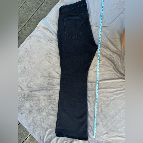 Old Navy Black Flared Jeans - Picture 5 of 6